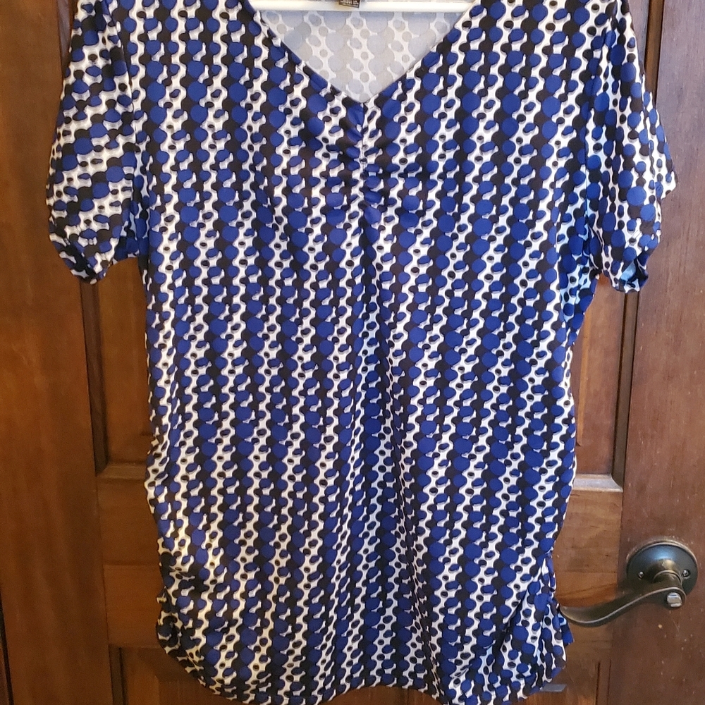 Fun pattern top LARGE